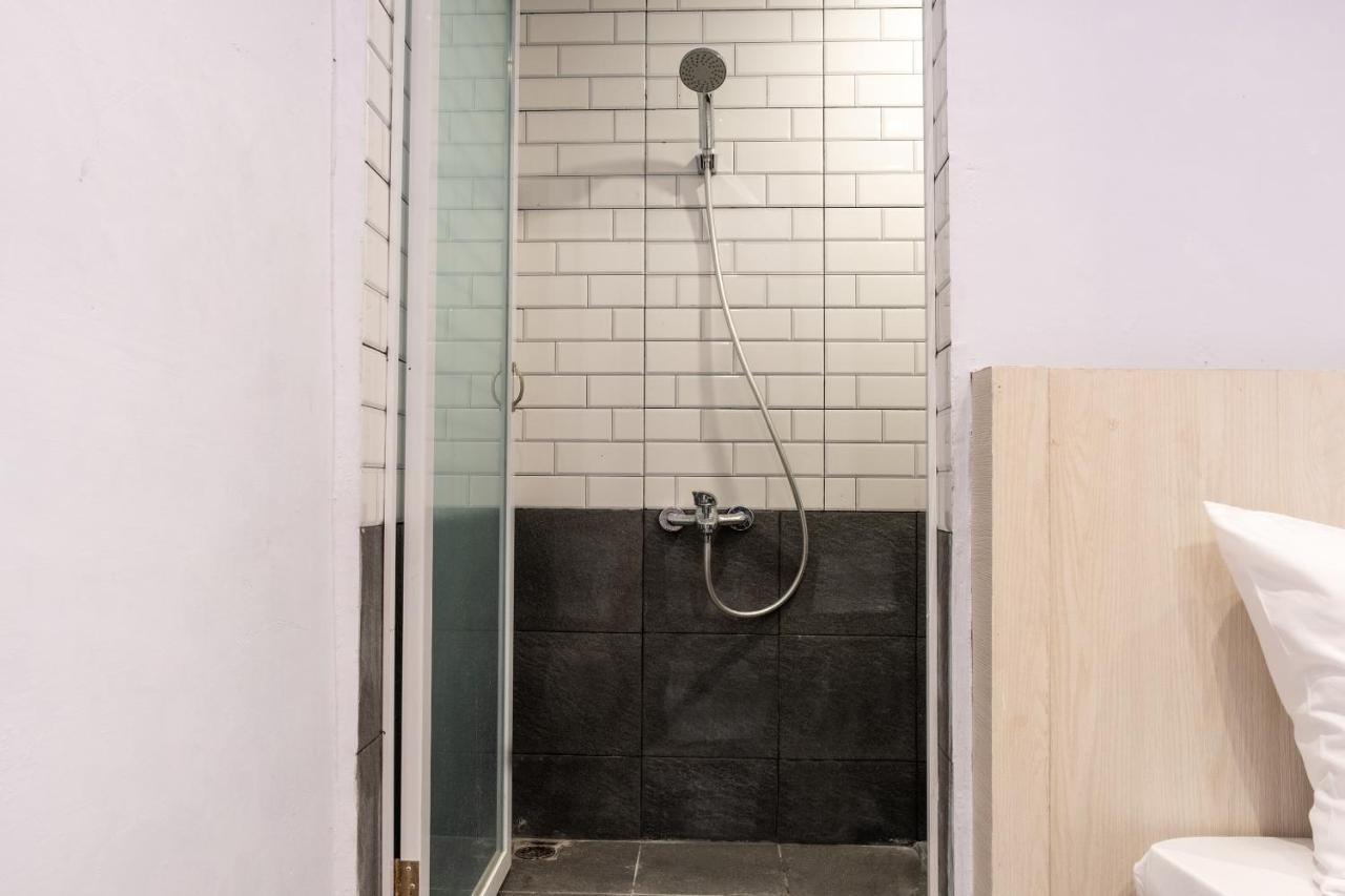 OYO 3150 Theodore Homestay Medan Luaran gambar